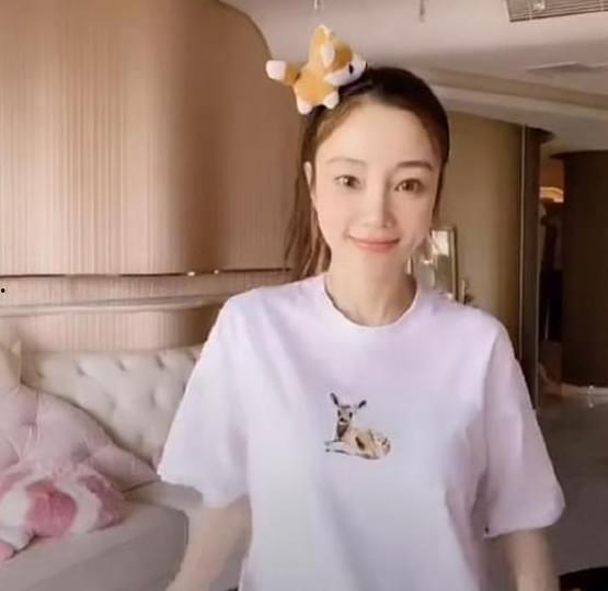 张萌李小璐最新爆料,揭秘娱乐圈背后的惊人真相