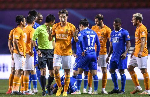 足坛最新爆料新闻报道视频,独家视频揭秘球星转会内幕  第1张